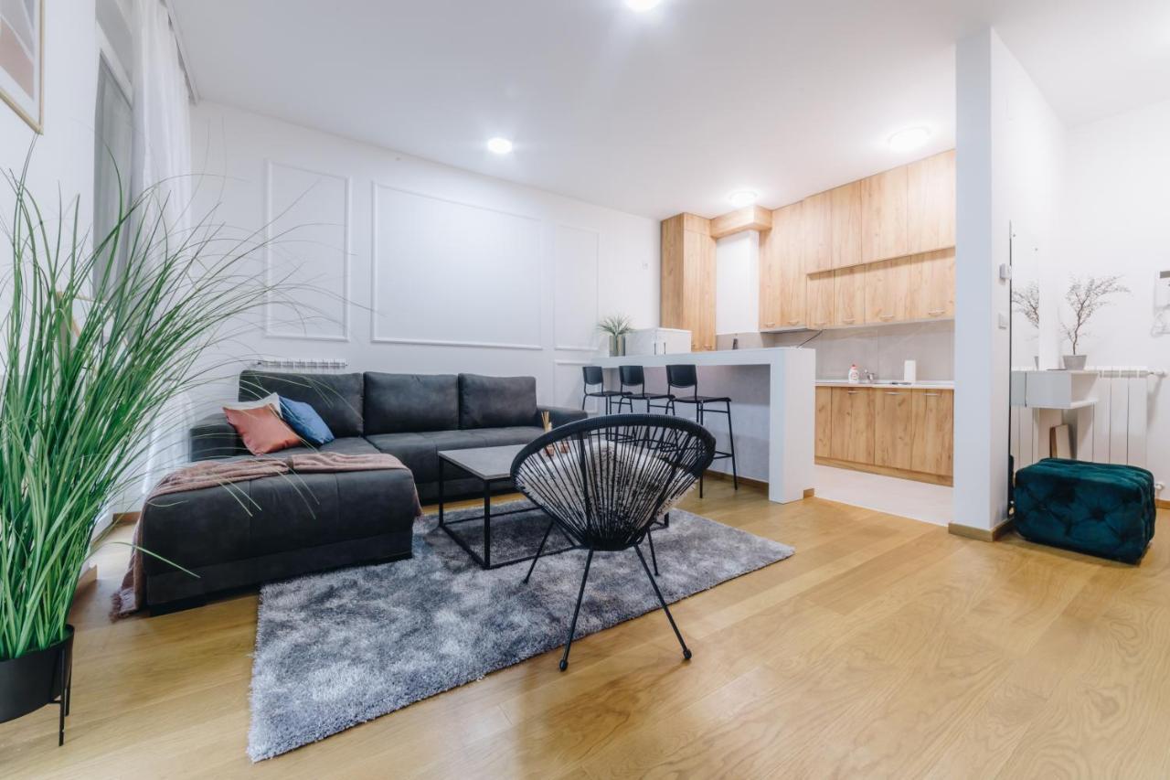 Lust Premium Apartments Крагуевац Экстерьер фото