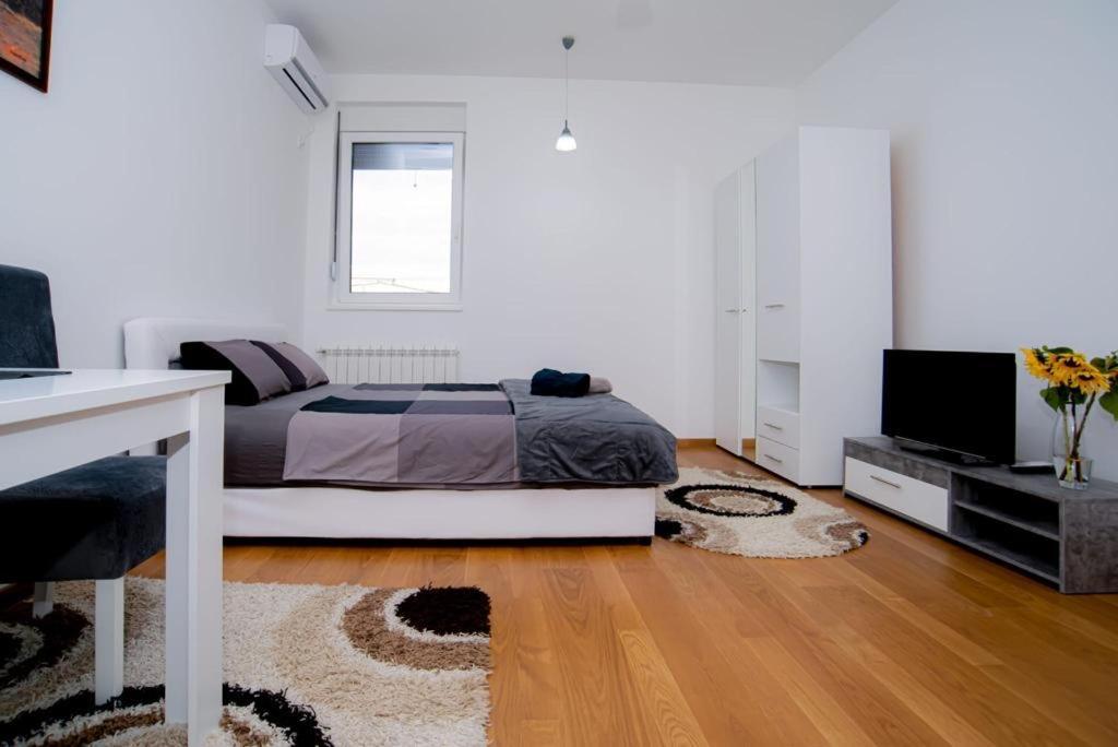 Lust Premium Apartments Крагуевац Экстерьер фото